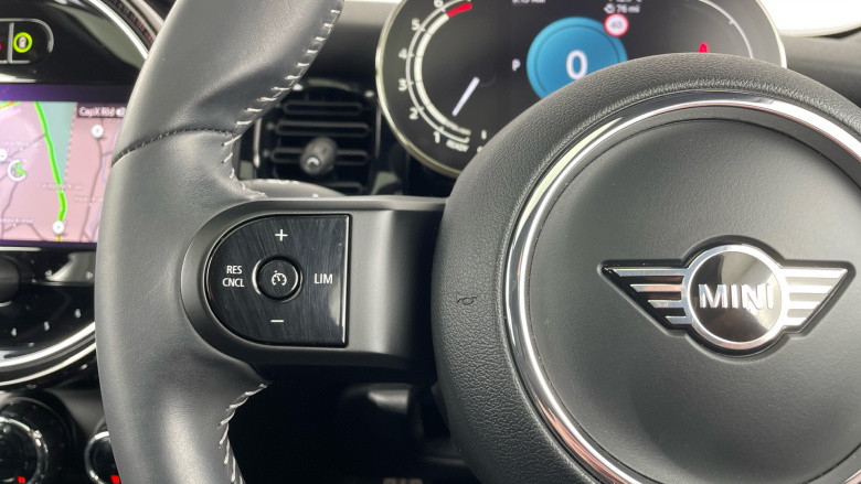 MINI Hatchback 1.5 Cooper Sport Premium Plus 3dr Auto Petrol Hatchback